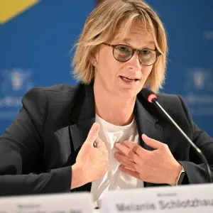 Hamburgs Sozialsenatorin Melanie Schlotzhauer