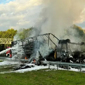 LKW-Brand auf A43 bei Sprockhövel