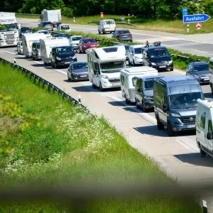 Stau auf der A1