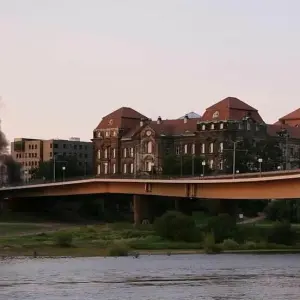 Nach dem Brückeneinsturz in Dresden