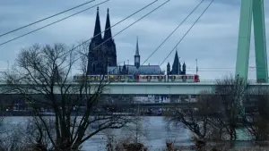Sonntagmorgen am Rhein