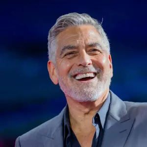 Medien: Schauspieler Clooney stellt sich hinter Harris