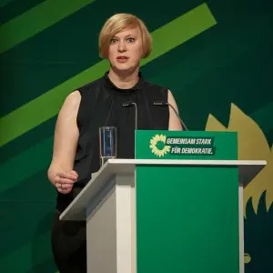 Berlins Grünen-Landesvorsitzende Nina Stahr