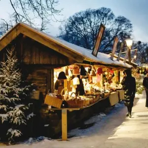 Weihnachtsmarkt auf dem Skansen-Museumsgelände