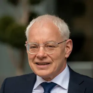 Der saarländische Wirtschaftsminister Jürgen Barke