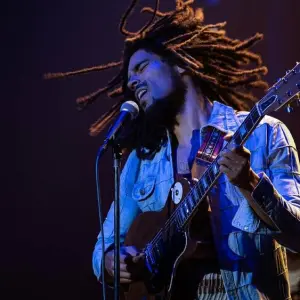 Bob Marley: One Love | Filmkritik – Zugabe, Zugabe, Zugabe!