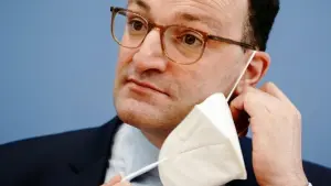 Ex-Bundesgesundheitsminister Spahn mit FFP2-Maske