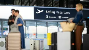 Passagiere am Flughafen Hannover