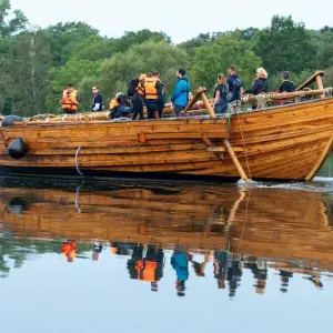 Antikes Römerschiff auf der Reise nach Cannes