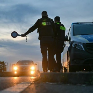 Bundespolizei greift unerlaubt eingereiste Migranten auf