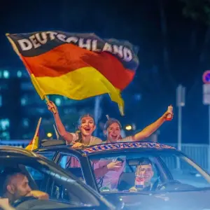 Fußball: EM, Nach dem Spiel Schweiz - Deutschland