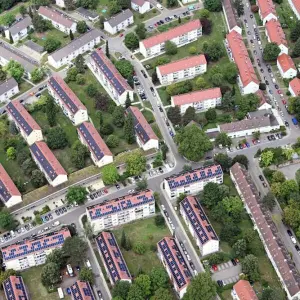 Luftbild Häuser mit Solaranlagen