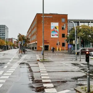 Ermittlungen nach schwerem Unfall vor Kieler Rathaus