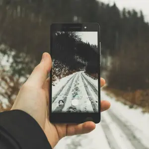 Ratgeber: So schützen Sie Ihr Smartphone im Winter