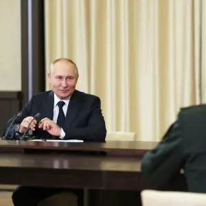 Wladimir Putin trifft Zhang Youxia