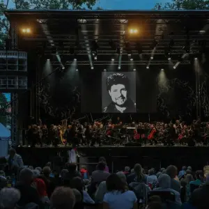 Vor dem Start der Bayreuther Festspiele - Open-Air im Park