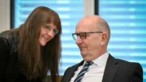 Finanzministerin Katrin Lange und Regierungschef Dietmar Woidke