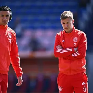 Joshua Kimmich (r) und Jamal Musiala