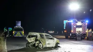 Zwei Menschen bei Unfall auf A555 gestorben