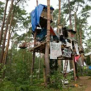 Anti-Tesla-Protestcamp in Grünheide