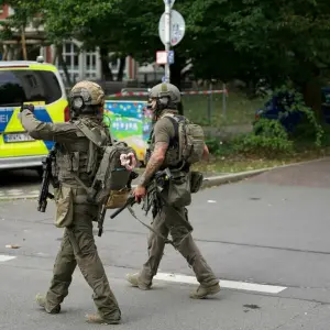 Polizeieinsatz bei Arbeitsagentur in Wuppertal