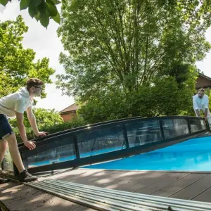 Swimmingpool im Garten