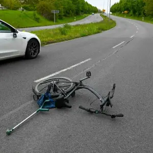 77 Jahre alter Radfahrer stirbt nach Unfall in Leipzig