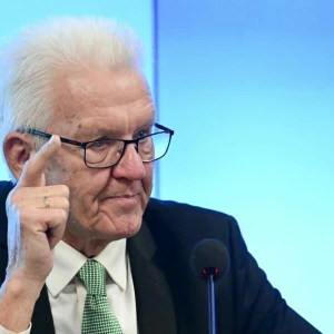 Winfried Kretschmann und Danyal Bayaz