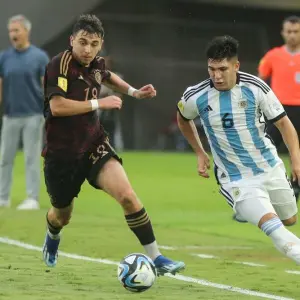 Bilal Yalcinkaya (l) bei der WM gegen Argentinien