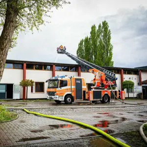 Großbrand in Braunschweiger Industriegebiet