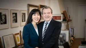 Gerhard Schröder mit seiner Frau