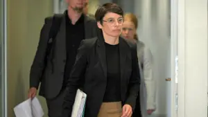 NRW-Flüchtlingsministerin Josefine Paul (Grüne)