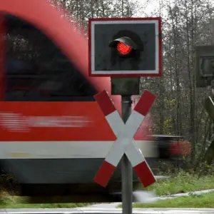 Unbeschrankter Bahnübergang