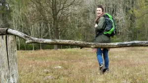 Frau mit Rucksack