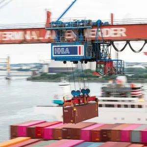 Hamburger Hafen und Logistik
