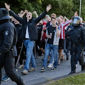 Fans und Polizei