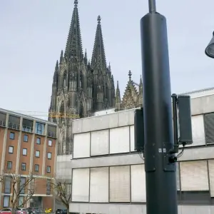 5G-Straßenlaternen in Köln: Vodafone bringt unsichtbare Mobilfunk-Technik ans Netz