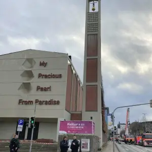 Teile von Kirchendach in Kassel eingestürzt