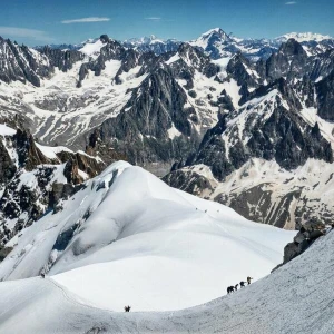 Suche nach vermissten Deutschen am Mont Blanc geht weiter