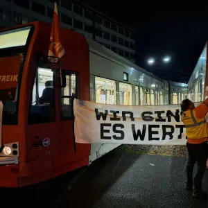 Erneut Warnstreik im NRW-Nahverkehr