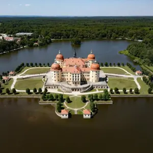 Schloss Moritzburg ist eine Spielstätte des Kammermusikfestivals