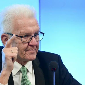 Winfried Kretschmann und Danyal Bayaz