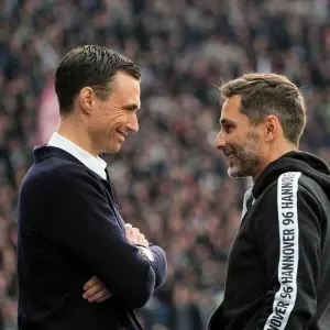 Marcus Mann und Stefan Leitl bei Hannover 96