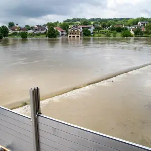 Hochwasser in Bayern - Weltenburg