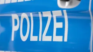 Polizei nimmt gesuchten Einbrecher fest