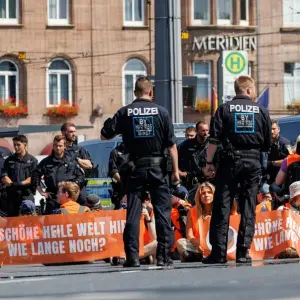 Straßenblockade der «Letzten Generation» in Nürnberg