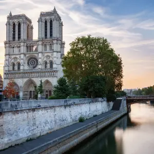Eternal Notre-Dame: VR-Tour durch Zeit, Raum und Geschichte der Kathedrale