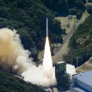 Japanische Rakete explodiert nach Start