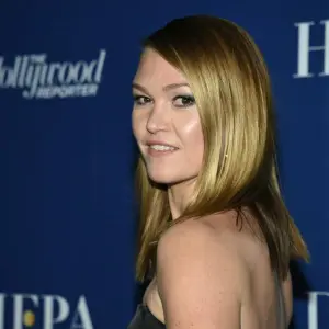 Julia Stiles