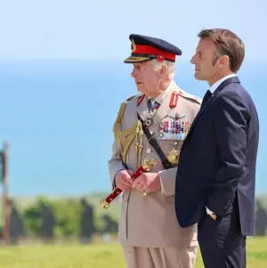 Charles III. und Emmanuel Macron